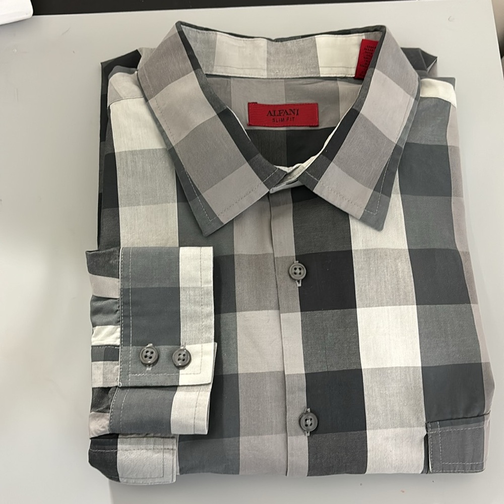 Alfani Men's Slim Fit Shirt Gray Plaid Two Front Patch Pockets with Flaps